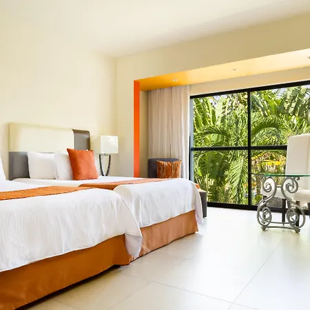 Sunscape Akumal Beach Resort & Spa-3